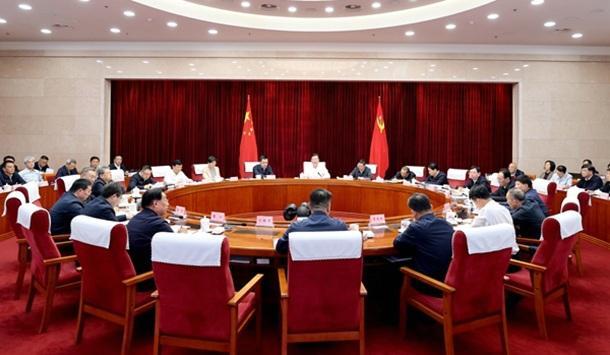 省委理论学习中心组举行集中学习 深入学习贯彻习近平文化思想 推进文化强省建设不断取得新成效