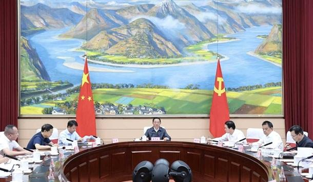 王予波主持召开省能源委全体会议强调 统筹做好供给和消纳两篇文章 高质量推进绿色能源强省建设