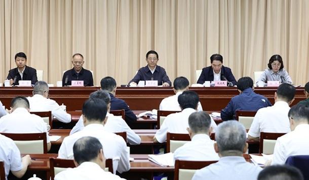 王予波在全省固体废物暨磷石膏综合治理工作推进会议上强调 系统提升固废综合治理能力水平 加快经济社会发展全面绿色转型